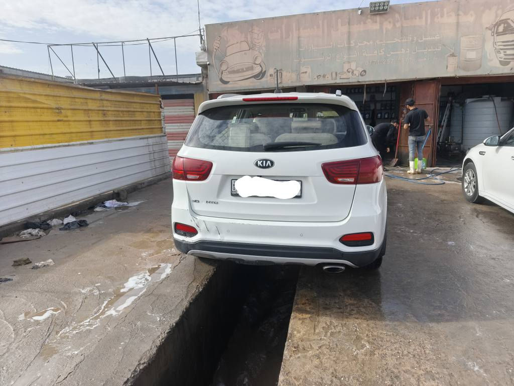 السلام عليكم سورنتو 2019 مكفولة ضربه وتبدل و صبغ بيها بعض الخدوش مكينه 4سلندر حدادية و كير مكينة خير من الله السياره ابلاديه رقم أربيل سنوية 2029السعر 220 وبيها مجال *********** البصرة, العراق
