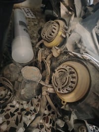 قطع غيار سيارات • للبيع