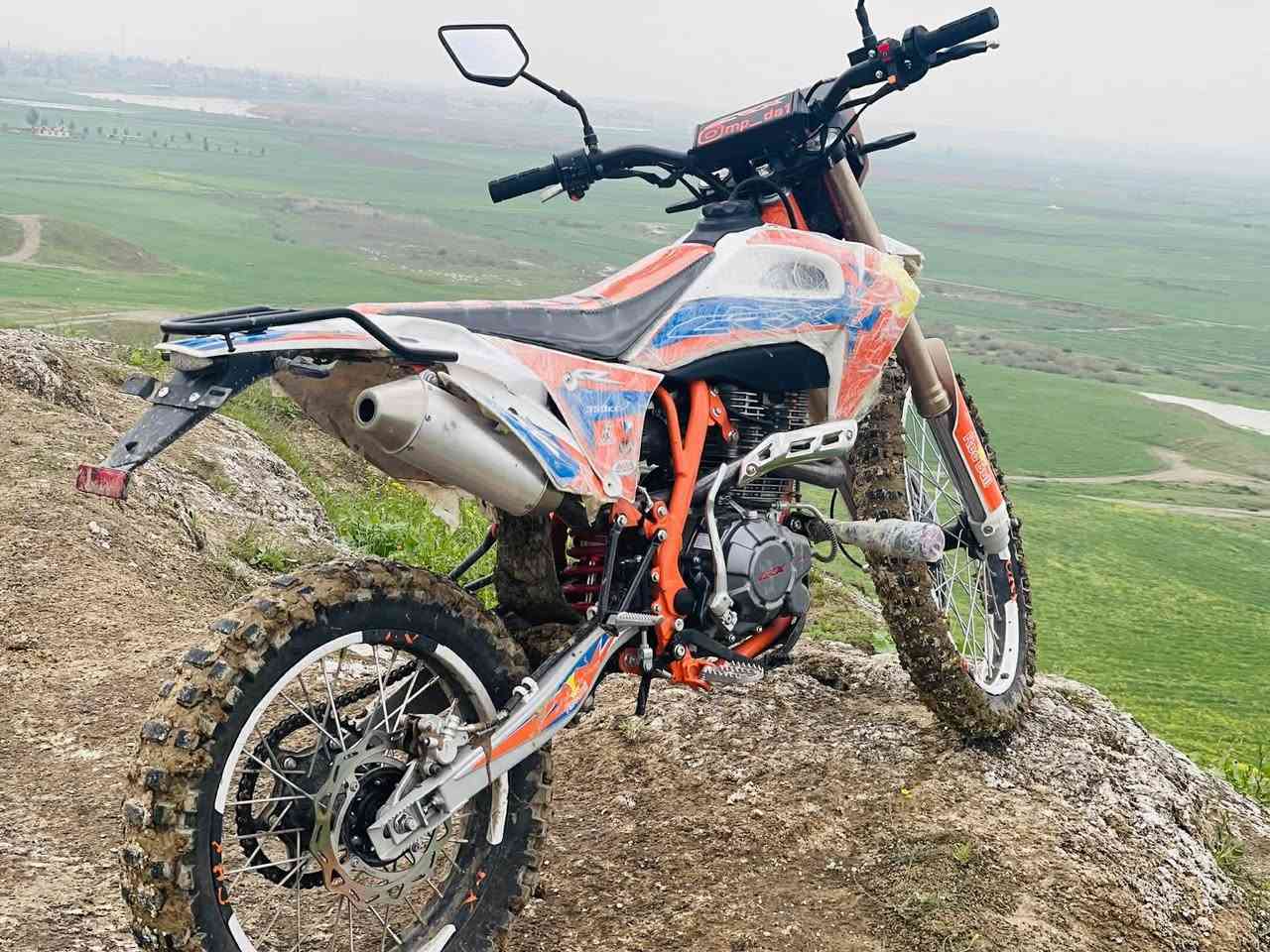 السلام عليكم
متاح قفازCRX2025
محرك350 قبل شهر من مطبك
شرط كلشي شركة بعد النايلون بي مال الشركة
ادفع سعر بالخاص عجبني ابيعك


**إذا كنت صاحب هذا الإعلان وتريد حذفه لأي سبب، رجاءا أرسل رسالة إلى الدعم الفني**