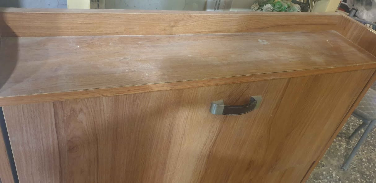 جزامة قلابية 3 خانات
ارتفاع متر وعشرين عرض متر وعمق 20سم
السعر 35الف
المكان الكوفة قرب فلكة الشهرستاني النجف, العراق


**إذا كنت صاحب هذا الإعلان وتريد حذفه لأي سبب، رجاءا أرسل رسالة إلى الدعم الفني**