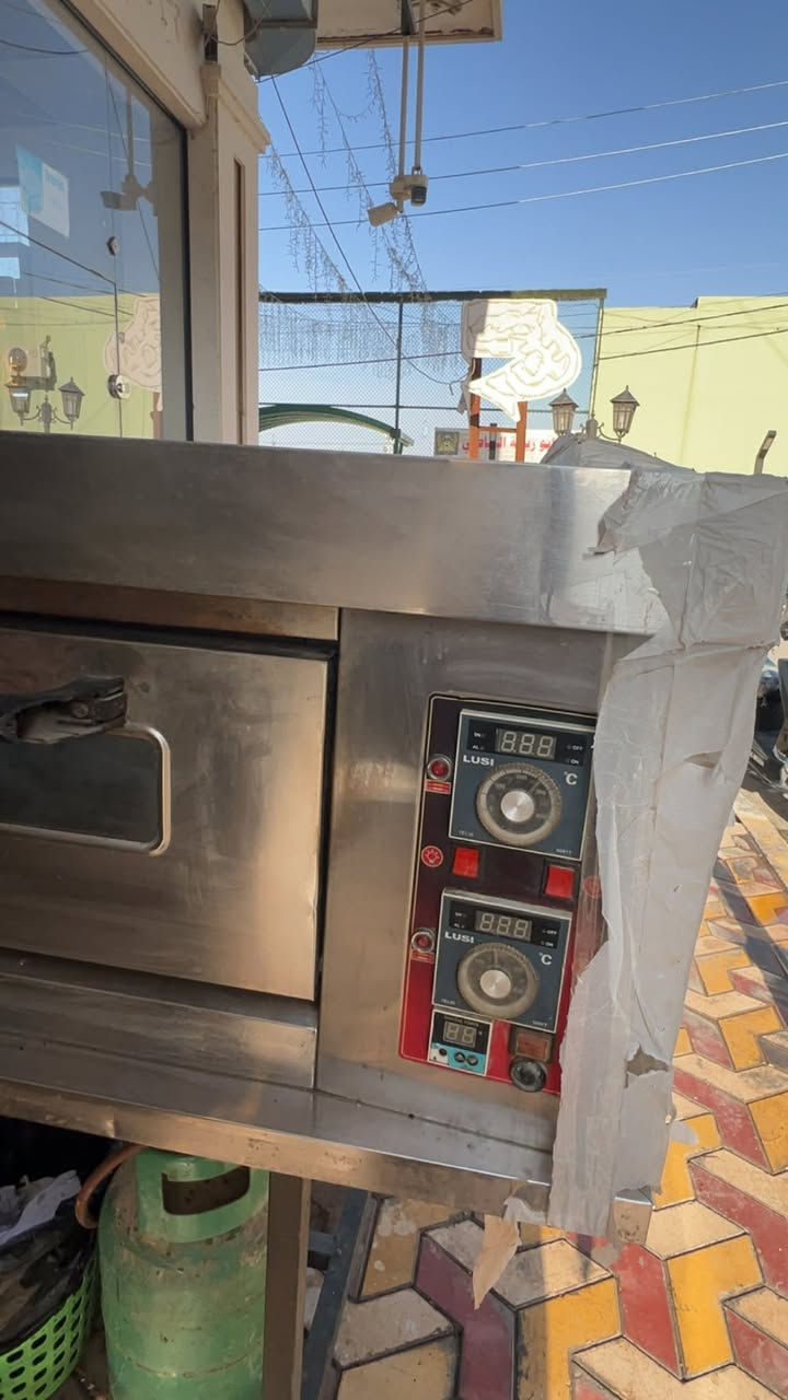 فرن بيتزا ستل ستيل 
#يستوعب ٨ صواني بيتزا كبيره # حجم الصينية  36
#فترة الاستخدام شهرين فقط 
#السعر  ٨٥٠  الف  بي مجال 
#يوجد  توصيل لمحافظة بغداد فقط 
#العنوان : الانبار - الرمادي - قرب مول ام عمار 
الي يريده يتصل بالرقم 
‏‪0774 196 8336‬‏
#واتساب  #واتساب #واتساب
يرجى متابعة الصفحه  (طلب صداقه )
ليصلكم كل ماهو جديد 
نعمل لخدمتكم 
علي البابلي
