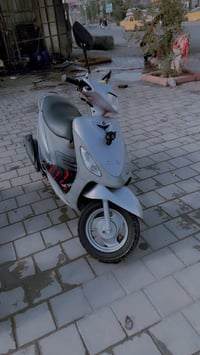 دراجه ماكس منغولي مكينه مكفوله الدراجه كله بلاديه لعنوان بغداد لرشاد ل...