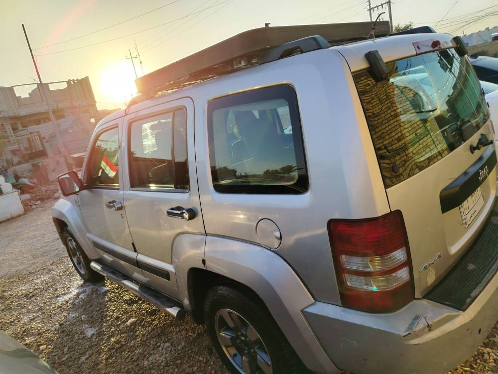 جيب لبتري أمريكى عالية
2008
مكفول من الصبغ وياها سونار 
محرك وكير فول
بيها خسفه من واردها الأمريكي مبين بالصورة
لد كاشف  500 متر بعرض 50
كامرة
حساسات
مانع انزلاق
مانع تدحرج
7 راكب
درع جانبي
وقمارة المنيوم دبل
تخم تأيرات جديد صار سبوع من شادهن
محرك 3700
6
لوكير 
دفع رباعي
4×4
لون رصاصي غير محدود
مشروع وطني
سنوية لحد 27 
رقم بغداد  أ
مميز 4 أرقام 
مشروع وطني 
باسمي ثاني يوم أحول 

السعر 97 ورقة
كافة الغرامات عليه
رقمي واتساب
*********** المناذرة, النجف
