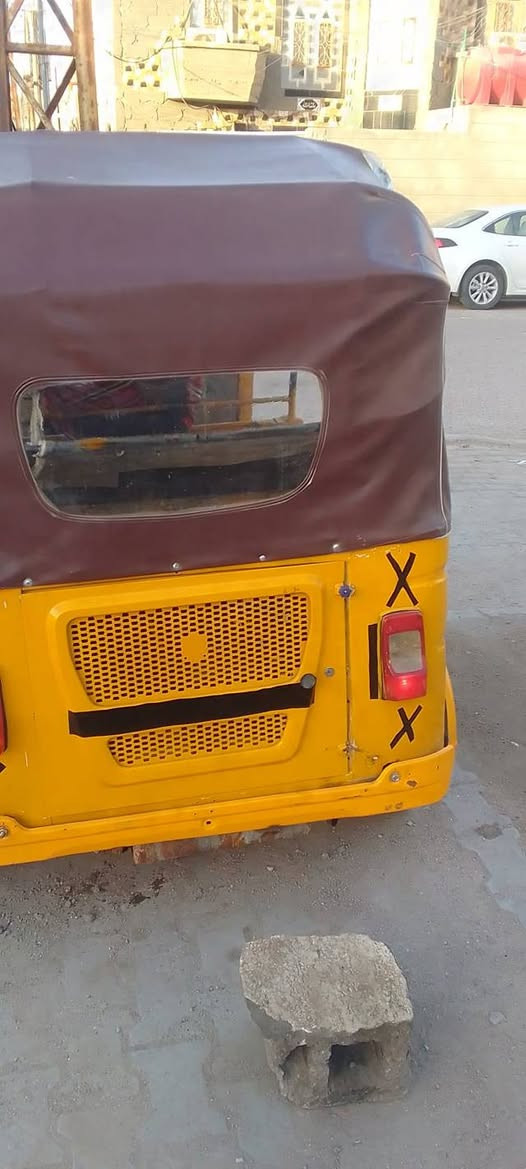 السلام عليكم تكتك باجاج رقم وسنويه وصاحبها موجود يحولك شوكت ماتريد التكتك بيها خيط تبخير قليل كلش موديل ١٩ داخله بال٢٠ رايدها اربعه ونص وبيها مجال هواي مكاني البصره أمن الداخلي  وهذا رقمي موجود واتساب فقط ***********
