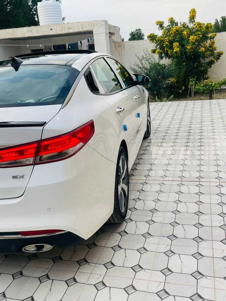 سلام عليكم اوبتيما 2016
 حادثه تبديل بنيد فقط 
ورش جاملغات ماميه تجميل   
فول مواصفات 1/1 فول الأخير 
بنراما 
بصمه تشغيل / بصمه أبواب 
اشاير ب مري / شاشه 
كأمره دواره / تحكم استيران 
رادارات / حساسات 
بلاجكتوات/ سياره فول المواصفات الي بالك بيه موجوده 
سياره جاهزه محرك كير حداديه تبريد جاهزه الأخير 
السعر 128 وبيه مجال 
المكان الناصريه 
الاستفسار 
***********
