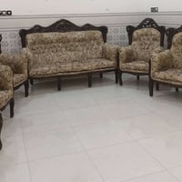 حله • ٩ مقاعد • نضيف كلش