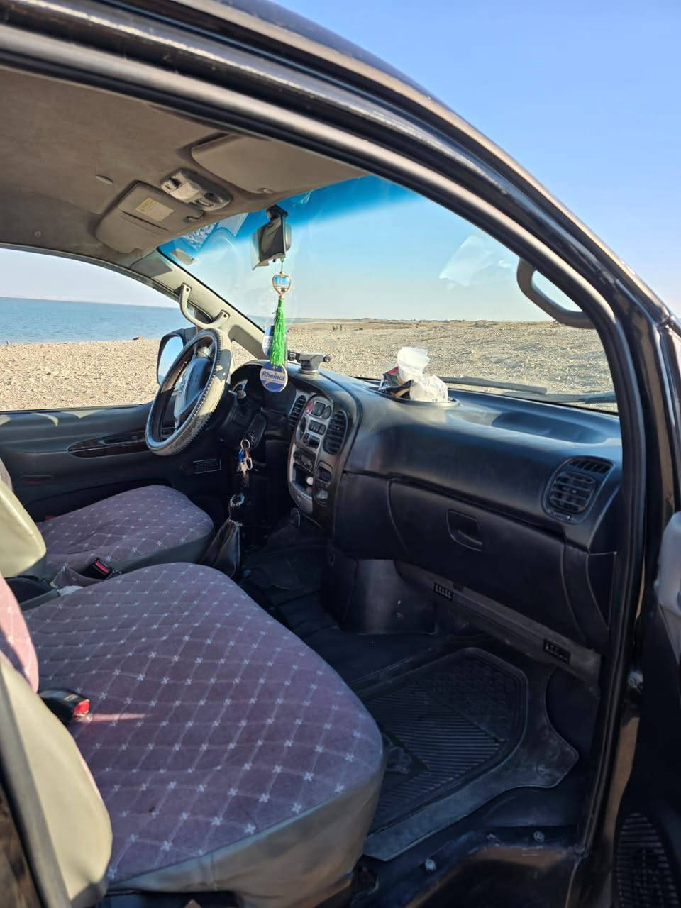 السلام عليكم 
للبيع ستاركس منغولي بترة موديل ٢٠٠٤ رقم بغداد خصوصي شرط تحويل سيارة جديدة بمعنى الكلمة مال جناي وبلخير علي لي ياخذها مكان السيارة ديالى سعر ٨٥ تصال ع رقم/ ***********
