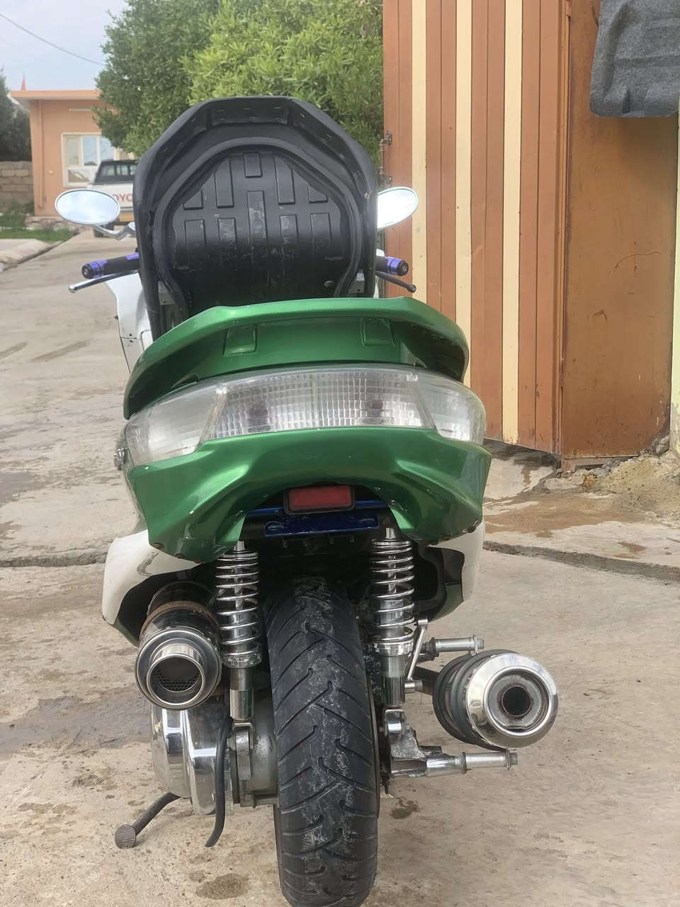 سلام عليكم شباب درجه ماجسة فول تزويد صالنصه رياضي شوته رياضي سترين رياضي بجم بومه نضافه مثل ماوضح كدامك كلش نضيفه سعر خاص عنواني موصل برطله ‭.        ‭0751 704 6806‬
