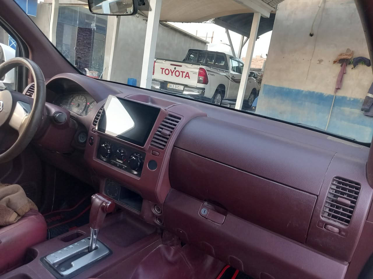 السلام عليكم للبيع بيكم نيفاره موديل 2011 رقم دهوك اوتماتيك مكفوله كفاله بس صبغ يم البك لايت محرك كير ابلاد السعر88 اوبيه مجال الاستفسار علا الرقم *********** العنوان البصره الزبير
