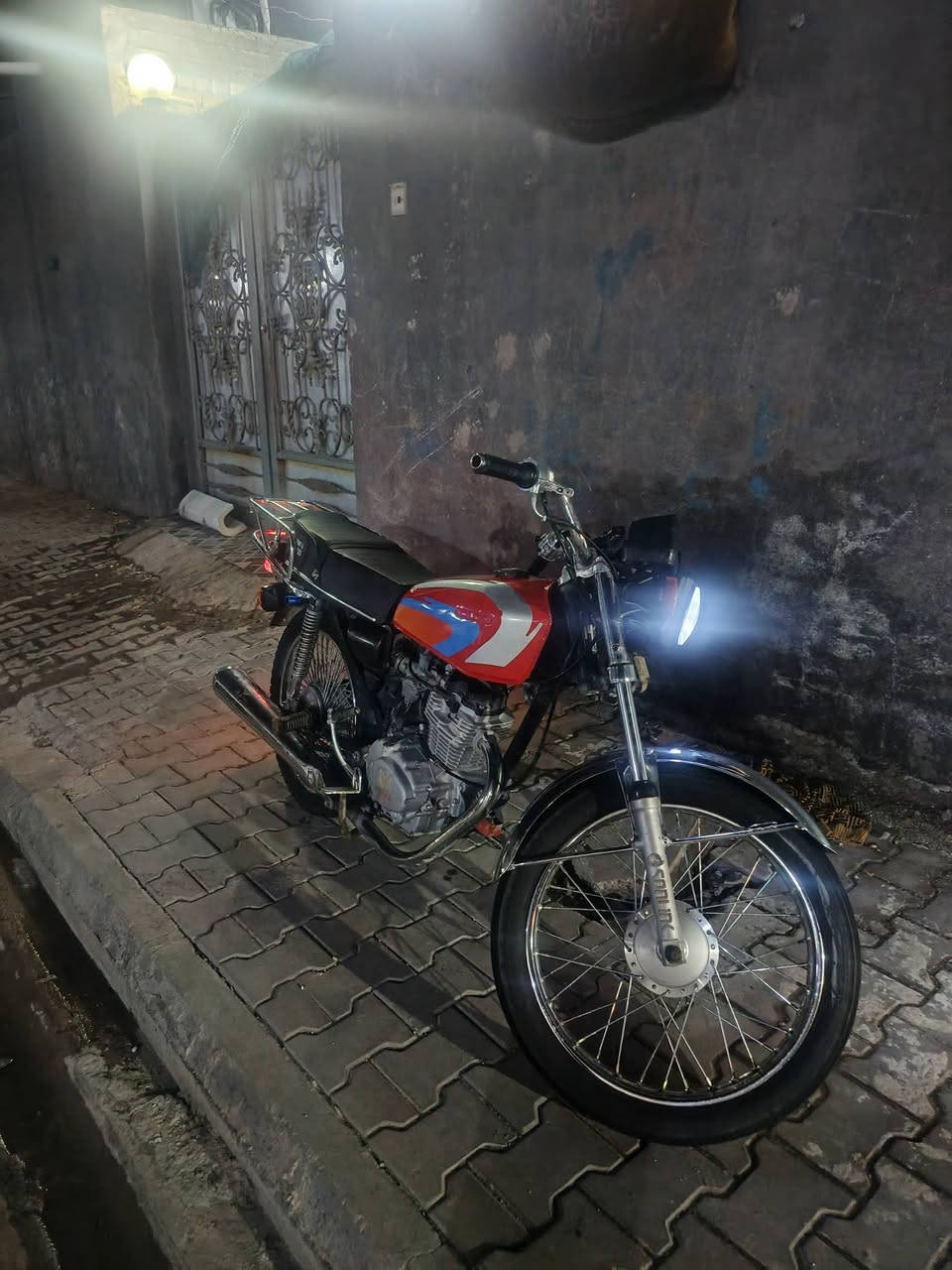 السلام عليكم دراجه تايكر  مكينه مجفته بس مضمونه السعر 750 لبسفسار👇
‏‪***********‬‏
