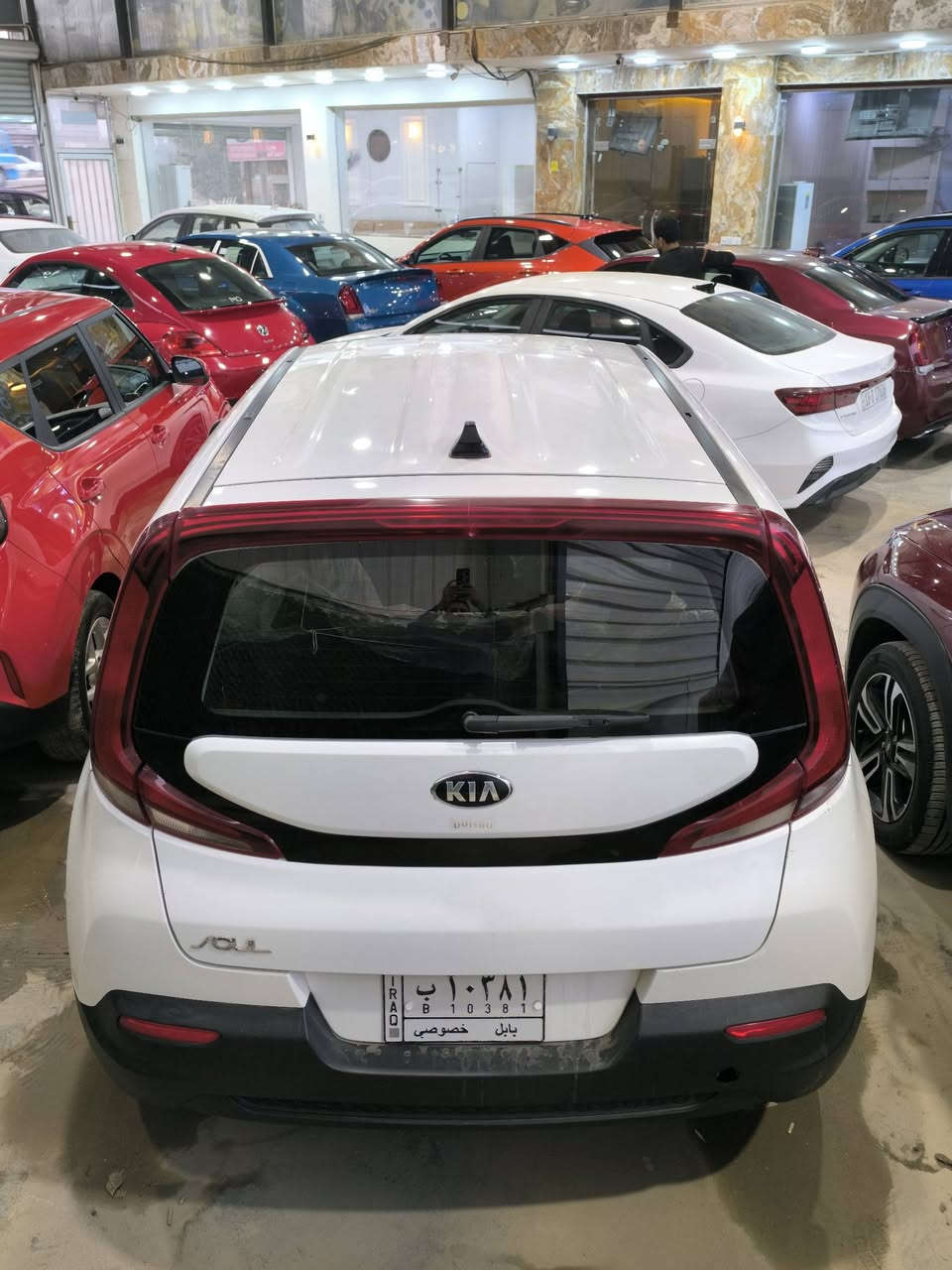 السلام عليكم 
للبيع  او مراوس 
مجموعه من سيارات كيا صول 
 بالوان مواصفات مختلفة 
وارد امريكي 
-----------------------
* المواصفات * 🏅
. رادار تحديد مسار مثبت سرعه 
. داخل ابيض ـ تحكم ستيرن جهتين 
. شاشة - اندرويد أوت - أبل كاربلي بلي 
. كاميرا خلفية - حساسات 
. كشن مخمل 
. محرك 2000 دوش
. أنظمة قيادة متعددة 
-----------------------
كيا صول رقم اربيل دولي
تبديل جاملغ اصلي بدون صبغ 
السعر 💸 💸 (( 166 )) $$
رقم الشاصي/ KNDJ23AU3P7208408
-----------------------
كيا صول بدون لوحات 
جاملغ/بنيد 
السعر 💸 💸 (( 147 )) $$
رقم الشاصي/KNDJ23AU9P7209112
-----------------------
كيا صول ابيض رقم بابل 
حادث قبق جنطه/ بارد بالجاملغ الامامي
السعر 💸 💸 (( 140 )) $$
رقم الشاصي / TAKNDJ23AU1L7028113
-----------------------
الموقع بابل الحله
معرض الاعرجي لتجارة السيارات 🚘 
للاستفسار الاتصال على الرقم التالي 

☎️-***********

☎️-***********
