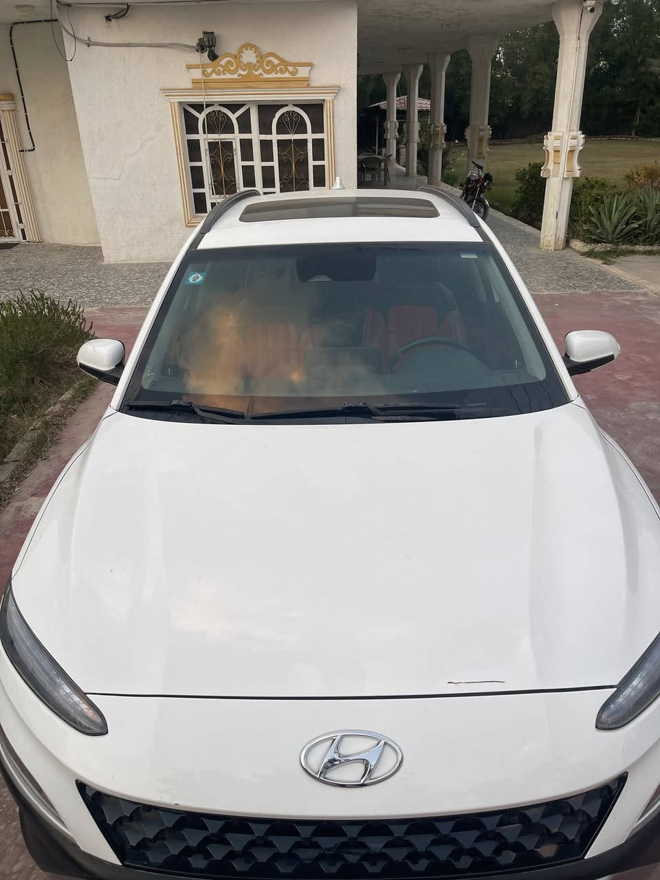 السلام عليكم
كونا 2022 وارد امريكي فور ويل 

 .لون ابيض 

 .محرك2000 دوش

 .رادار امامي+خلفي+جانبي

 .كامره خلفيه

 .شاشه كبيرة لمس

 .ابل كار بلي

 .تحديد مسار 

 .نقطه عمياء

 .مساعد منحدرات

 .مانع انزلاق

 .اوتو ستوب

 .نضام سبورت وعادي

 .بصمه 

 .تشغيل عن بعد 

 .فتحه سقف 

 .لد نهاري 

 .تدفئه+ تبريد

  .كشنات هيتر

 .دخول ذكي

 .اشاير بالمري

 .فول تحكم ستيرن

 .گير AT

 .توقف ذاتي عند اقتراب من سياره

 .سياره رقم بغداد 

السعر (((١٦٠ )))

بيهة مجال .
للتواصل ***********
