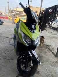 للبيع ٥٥٠ سعرها رقمي 07719333302