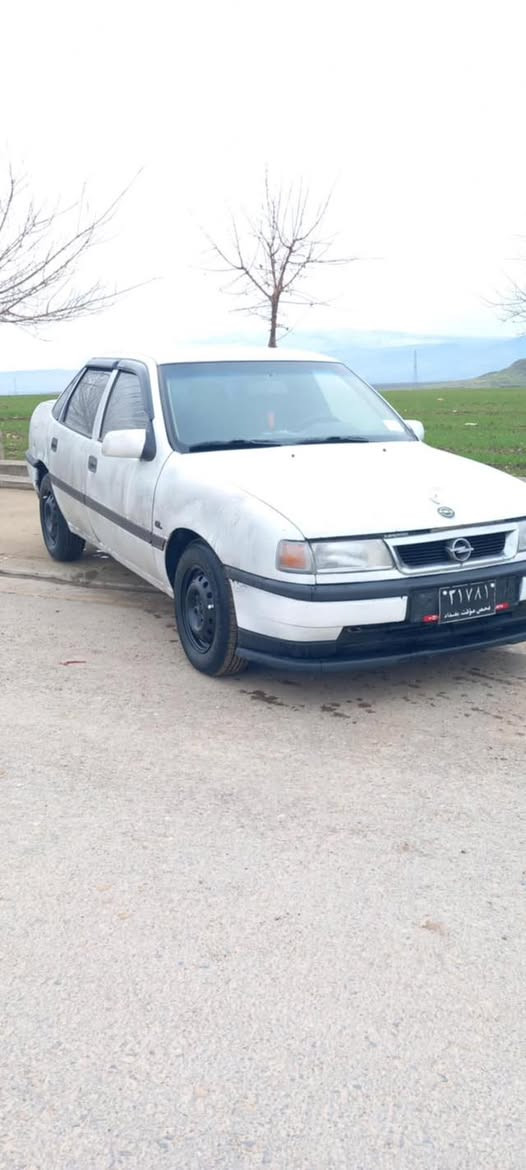 ئۆپل فیکترا مۆدیل ١٩٩٢ئاڕم پلاستیک سلئمانی بەشەرتی ئەولیاتو خرامە هەزەی تازە بۆ کرایە یەک دیناری مەسروف تئدانیە جوارتاویل تازە بۆبەسترایە تاخمی ژئری هەمو نوئیە بئ بۆیاخ بئ خایس هەمو شتی لەسەر بیلادیە هەمو کاربای ئیشکات مکینە وگئر بەشەرت مکینە ١٦قایش پان پاوەر لئخوڕینی وەک مۆدیل نوئ خۆشە سەیارەکە ئیمن نیە تەنها جوابی تەلەفۆن ئەدرئتەوە سەحر بەلاش ٢٥کەمک مەجال شوئن شەقلاوە ***********/***********
