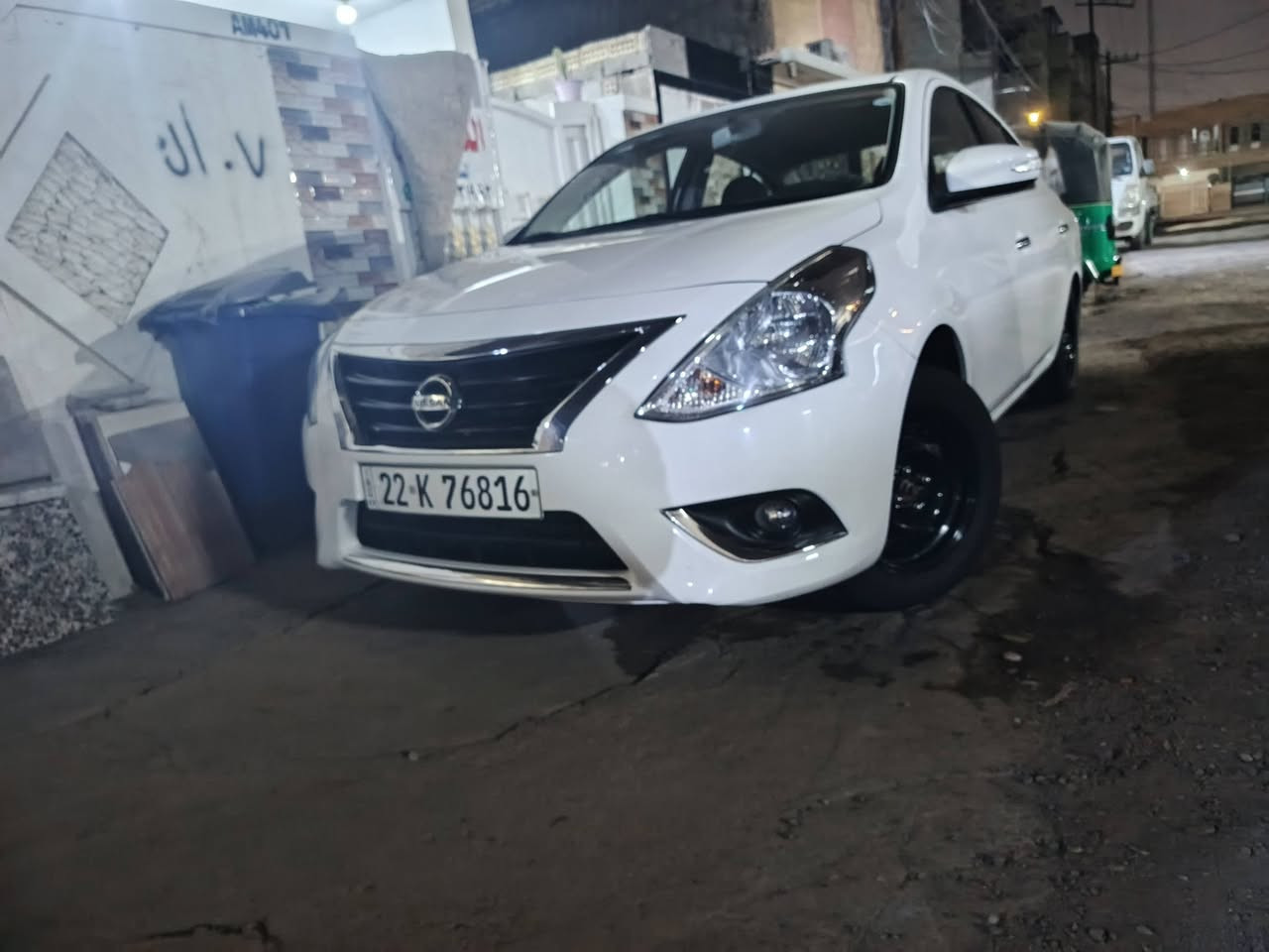 السلام عليكم
نيسان سني 2023 (مصري) 
مكفولة من الصبغ والتبديل والبارد
123 وبيهة مجال
العنوان بغداد الشرطة الخامسة
***********
