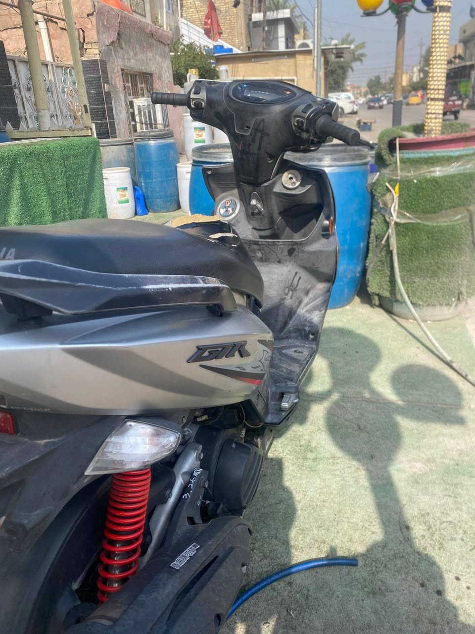 سلام عليكم جيتي ار للبيع مكفوله كفاله عامه دراجه جديده وكلش حلوه امانت الله برغي ما مفتوح بيه كله بلاديه دراجه مديل ١١ مكان لحريه سعر خاص رقمي ***********
