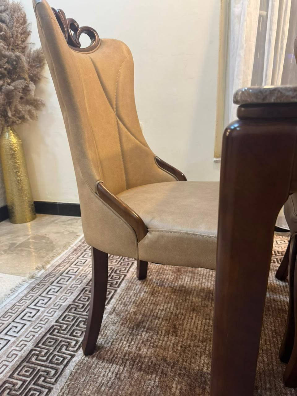 سلام عليكم للبيع ميز طعام تركي نظيف جدا استعمال قليل السطح مرمر طبيعي بدون اي خدش والخشب اصلي السعر 500 وبي مجال بسيط للجادين فقط المكان بغداد الاستفسار على الخاص


**إذا كنت صاحب هذا الإعلان وتريد حذفه لأي سبب، رجاءا أرسل رسالة إلى الدعم الفني**