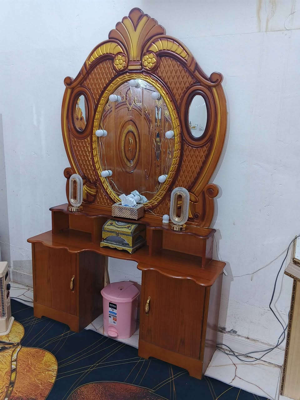 اعيد نشر بسبب الوعود  متاح غرفه صاج عراقي نظافه 90 %  كامله مثل ماوجوده بالصور 
السعر 700 العنوان الزبير منطقه الجمهوريه الثانيه الاحسائيه  الشراي يتصل 
*********** 
***********  وتساب الزبير, البصرة
