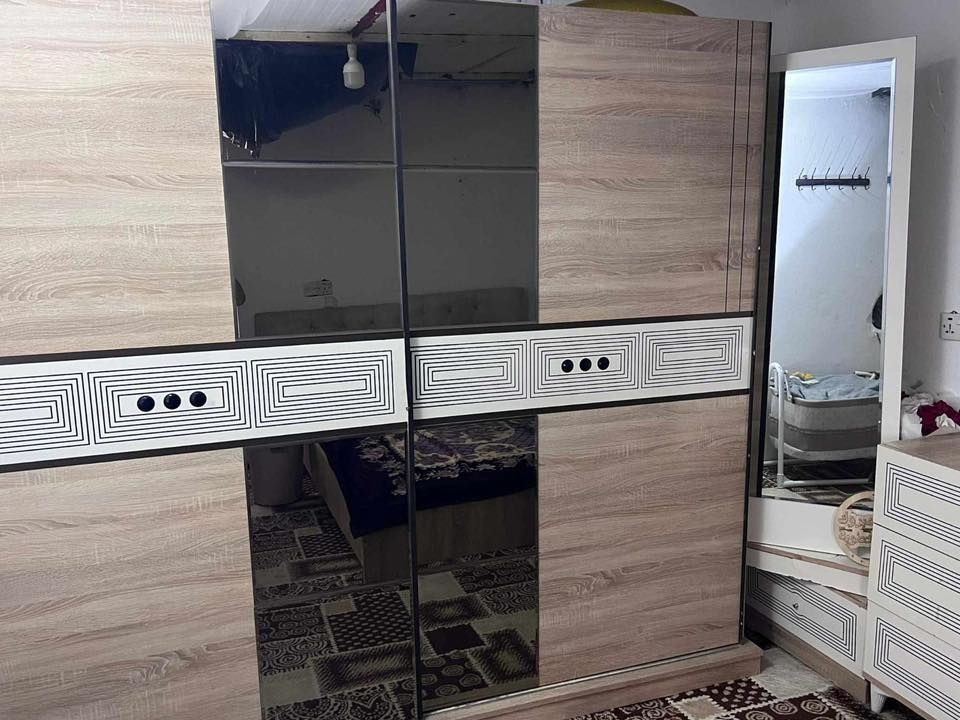 #غراض_بيت_للبيع📌👇🏻
مثل الصور شوفهم للاخير كلهم ب٧٥٠ الف وبيهم مجال✅
العنوان #اربيل_قرية_سينارة📍

#ملاحطة💡 البيع كامل ماكو مفرد #اعتذر👍


**إذا كنت صاحب هذا الإعلان وتريد حذفه لأي سبب، رجاءا أرسل رسالة إلى الدعم الفني**