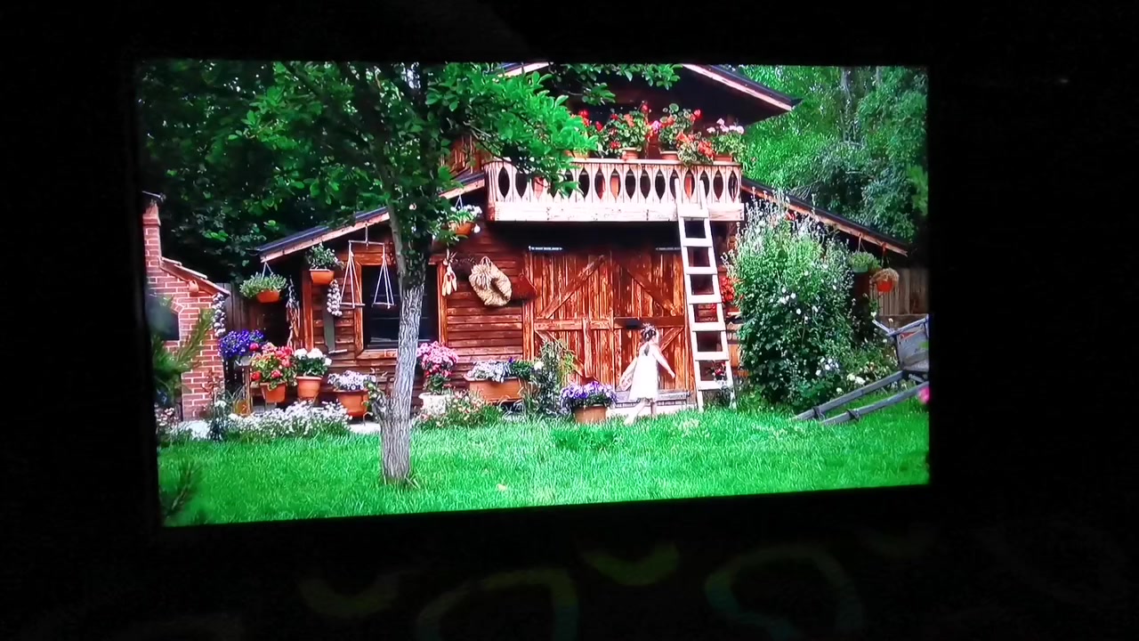 سلام عليكم عندي شاشه نوع LG webos كوري الأصلي حجم 43 اسمارت انترنت ريموت موس ستلايت داخلي السعر 275 العنوان البياع حي الرساله الأولى قرب مدينة العاب الكرخ تلفون ***********
WhatsApp +964***********
