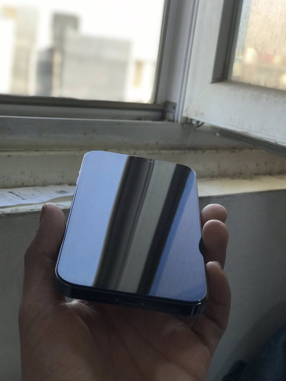 سلام عليكم 12 برو ماكس للبيع شرط بطاريه 83 مبدل فقط شاشا وفيس ايدي شغال كامل وكله شغال على اخر حبايه وبي فطر بس بل ضهر ولباقي مكفول سعر 375 وبي مجال مكاني بغداد بسمايه ماعندي توصيل رقمي ***********
