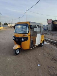 شباب تكتك البيع موديل 22 رقم وسنويه وشراي يتصل متواجد بس عل خط 0780774...