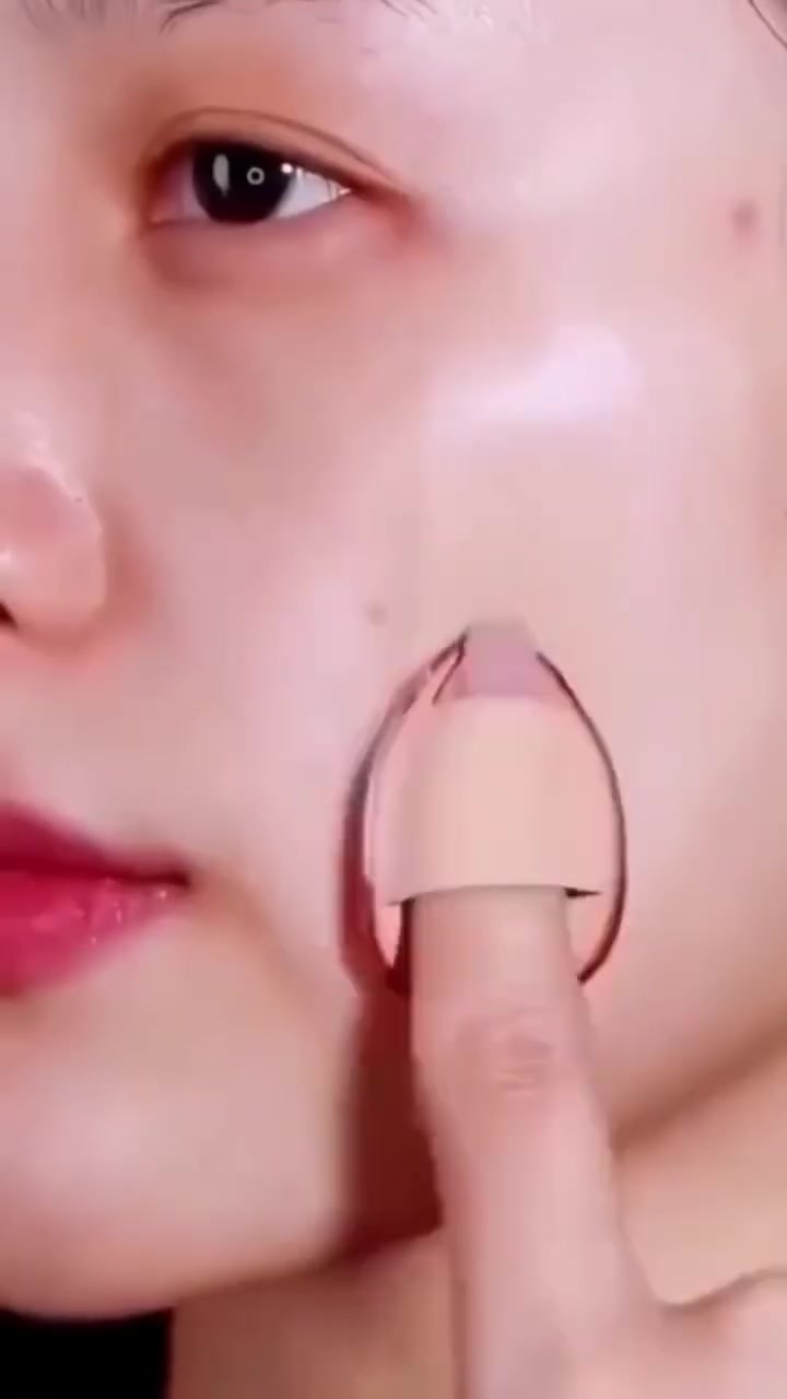 ✨ كريم نوفو الكوري السحري العجيب خافي كل عيوب بشرة الوجه 💯✔️ 

كريم نوفو NOVO الكوري 
كريم فاونديشن وكونسيلر بنفس الوقت ✔️✔️من افضل واحلى كريمات الاساس 👌ثابت ولا يترك اثر زيتي على البشرة نهائي 
مقاوم للماء والتعرق 

غير لماع 👍
✅فوائدة كلش رهيبة 
1- خافي حب الشباب 
2- خافي الهالات السوداء
3- خافي النمش 
4- مقاوم للماء
بي درجتين رقم 1 للبيضة
رقم 2 للحنطية والسمره


**إذا كنت صاحب هذا الإعلان وتريد حذفه لأي سبب، رجاءا أرسل رسالة إلى الدعم الفني**