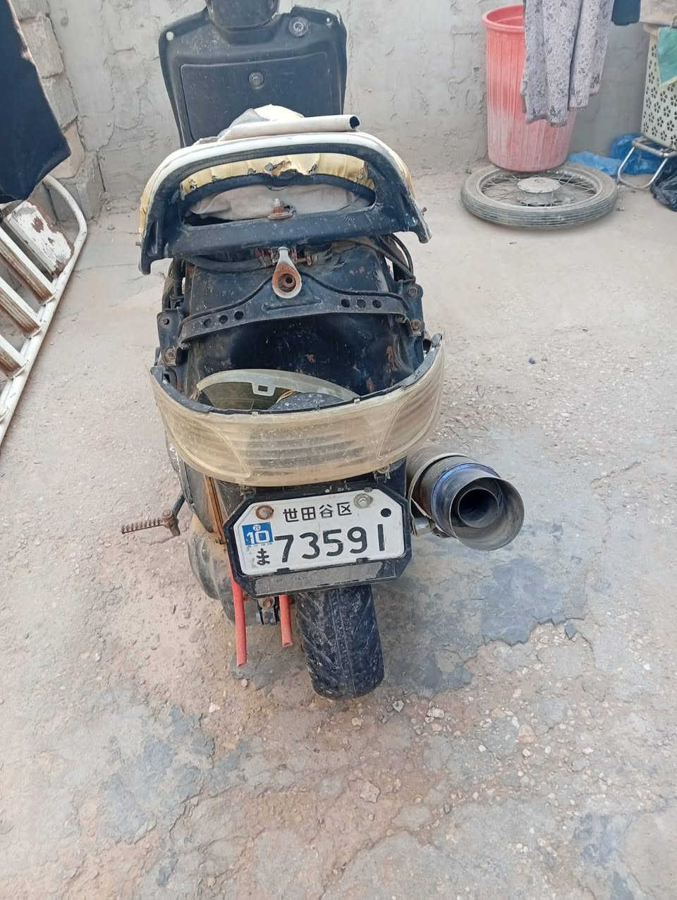 فراشه للبيع سعر 200وبيه مجال حك الجيه دراجه متروكه متشتغل ***********
