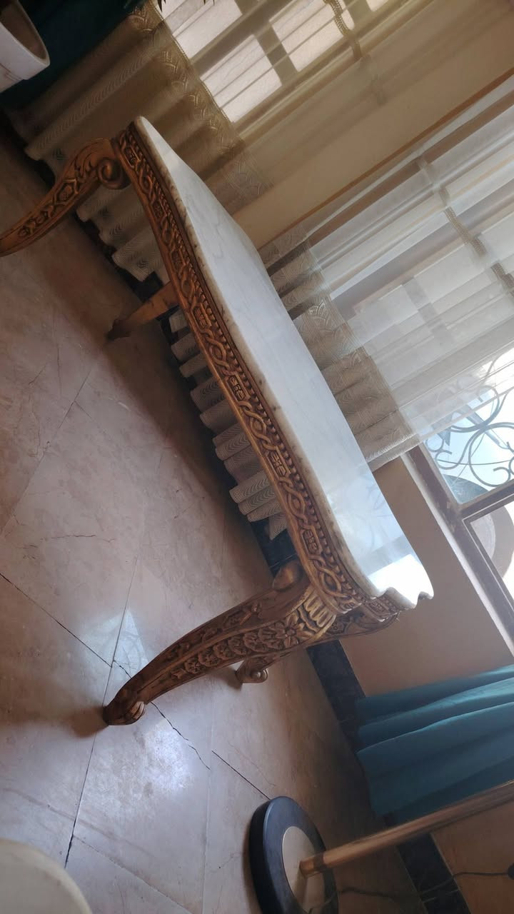 ميز وسط مرمر إيطالي وياه طبلتين سعر 300الف


**إذا كنت صاحب هذا الإعلان وتريد حذفه لأي سبب، رجاءا أرسل رسالة إلى الدعم الفني**