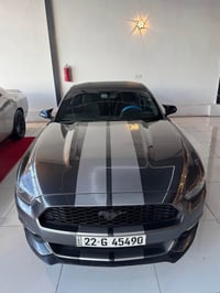 موستنك V6 3.7 2017  للبيع او المراوس باربع ابواب  السيارة حادثا من امر...