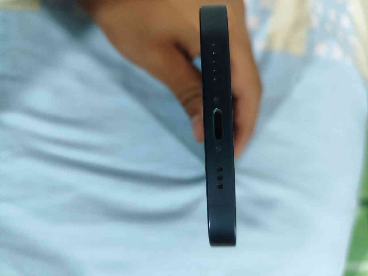 سلام عليكم ايفون 13 عادي للبيع جهاز كلش نضيف شخط مابي ممفتوح ذاكره 128 بطاريته 95 وياه باكيته عنواني بغداد اليرموك تواصل وتساب *********** الجهاز ب 425 وبي مجال بسيط
