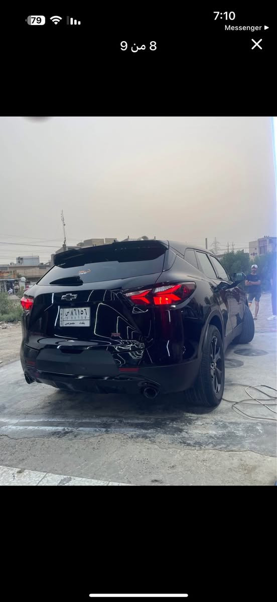 السلام عليكم 
بلايزر 2020 للبيع 
رقم بغداد 
مكينه 2500 تنفس طبيعي
الحادث موضح بالصور
ماشيه 137الف كيلو
السياره فول عدا الجلد والفتحه
بصمه أربع أبواب 
وباقي المواصفات الأخرى 
السياره جديده مابيها أي نقص 
التحويل مباشر 
مكان السياره في بابل
للتواصل والاستفسار الاتصال بالرقم
***********
