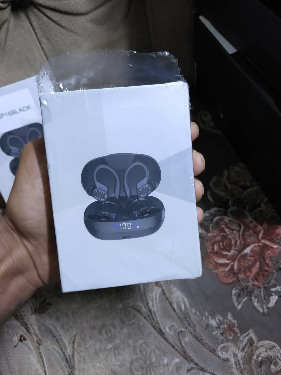 السلام عليكم 
القطعه 10الاف


**إذا كنت صاحب هذا الإعلان وتريد حذفه لأي سبب، رجاءا أرسل رسالة إلى الدعم الفني**
