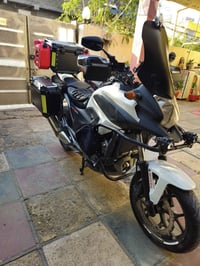 هوندا NC700X • موديل ٢٠١٢ • ترحال