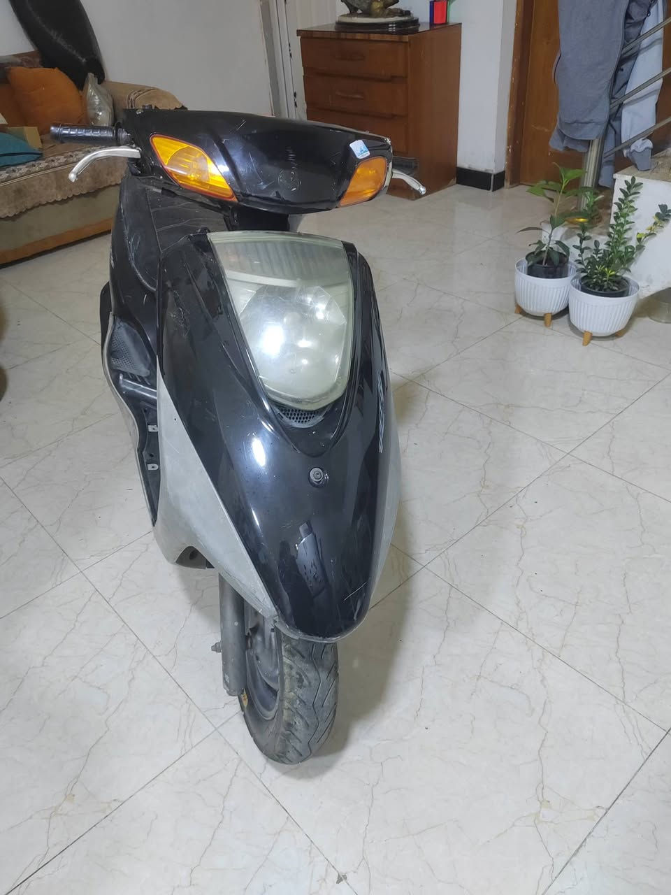 سلام عليكم دراجه بريز للبيع كامله مابيه نقص نكره سلف هندر شلعه معدل دراجه بلاديه كفرات بلاديه السعر٤٥٠ وبيه مجال بسيط المكان بغداد الدوره الرقم***********
