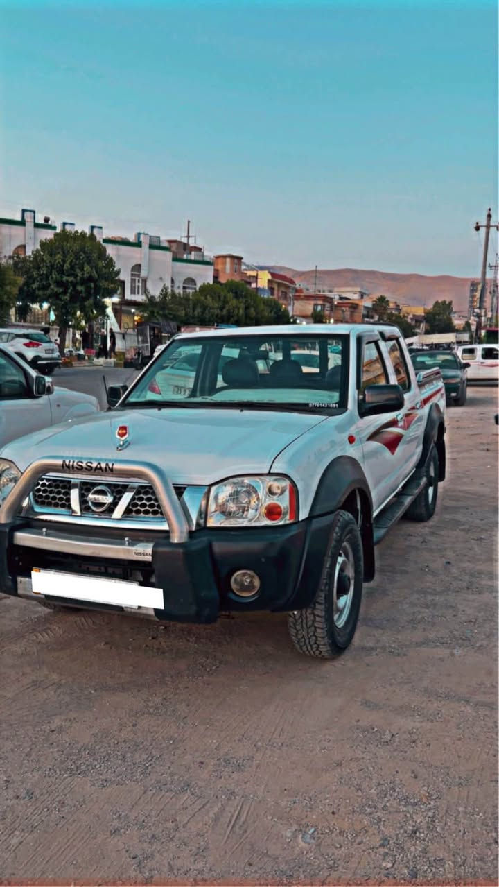 Nissan V6
نیسان دەبڵ ئەکسل
مۆدێل ٢٠٠٠
مواسەفات ئەمریکی ٦ بستۆن 
جام کارەبا
ئاوێنە کارەبا
گێڕ ئۆتۆماتیک
ئە بی ئێس
سەنەوی بە ناوی خۆمەوەیە تا ٢٠٣٠ تازەیە
٣ پارچەی پێشەوە گۆڕاوە بە ٢٠١٤ لەسەر ساخی بێ لێ دران بێ دەعم
گێڕ و مەکینەی بیلاد بەشەرت

سعر : ١٠٥ گەڵا و کەمێک مەعامەلە 

ژم:
***********
*********** شربازهير, السليمانية
