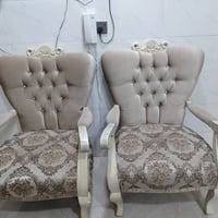 كراسي • وزوليه • ٤ قطع