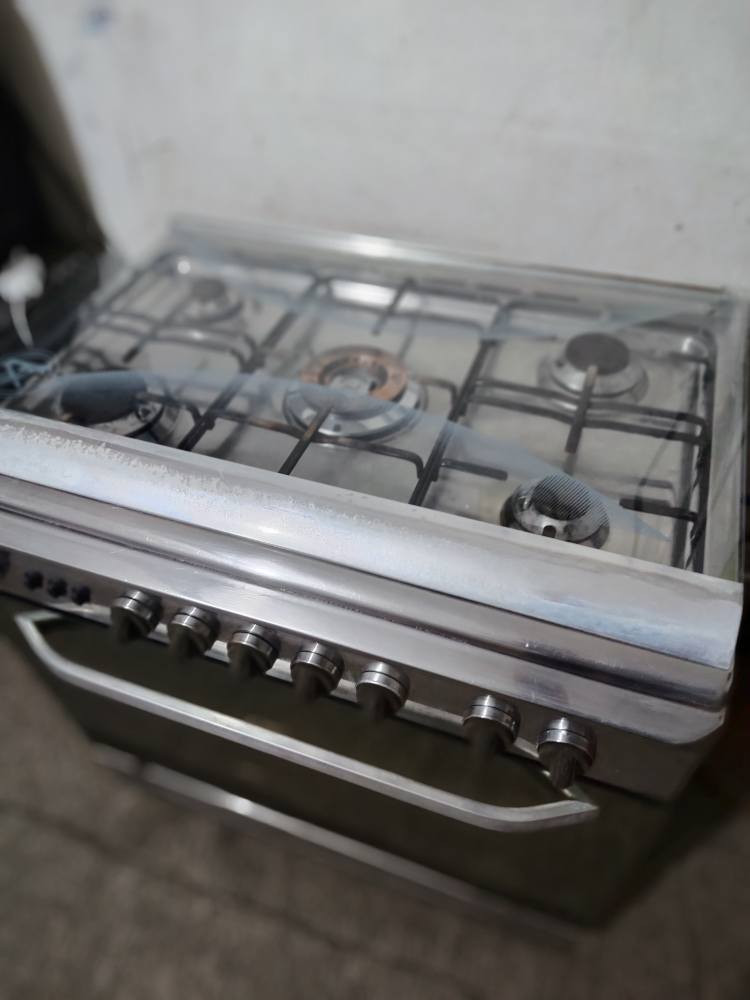 طباخ فريش مصري شرط الشغل على الفحص نظام بوري نظيف اخو الجديد 225 الف اوبي مجال للشراي ***********بي واتساب النجف, العراق
