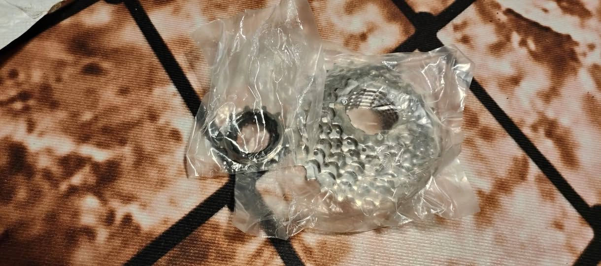 السلام عليكم اخوان للبيع سله كامله هيه وغراضها +سله بدون مساند تجي بلادي هيج+دشلي 7نمر+سورجه 2 سعرهن شلع 45بيهن مجال للشراي


**إذا كنت صاحب هذا الإعلان وتريد حذفه لأي سبب، رجاءا أرسل رسالة إلى الدعم الفني**
