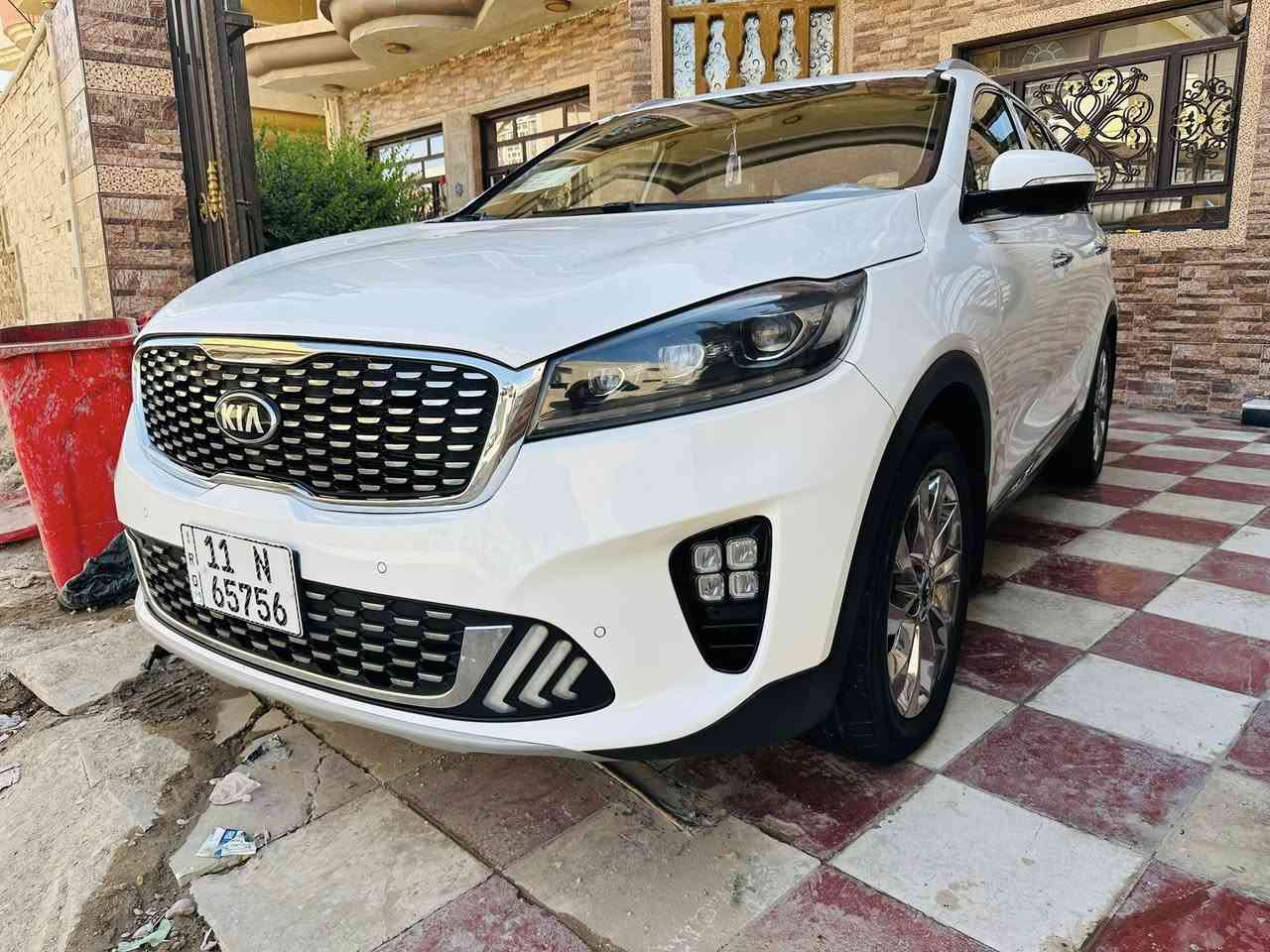 سورنتو ٢٠٢٠ خليجي رقم بغداد الدولي الجديد باسمي
مكفوله كفاله عامه صبغ و تبديل و محرك و كير بيها فقط بارد بسيط 
٦ سلندر 
٧ راكب تبريد ٣ قطع
كير ٨ نمر 
شاحن واير لس 
حساس امامي خلفي 
كراسي كهرباء و جلد
بردات ابواب خلفيه
جنطه كهرباء
اريل نفيكيشن
سنويه مجدده الى ٢٠٣١ و هزه جديده و ارقام دولي
مكان السياره بالحله سعرها ٢٤٥ وبيها مجال
***********
***********
