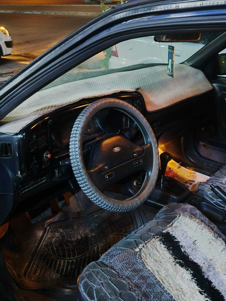 السلام عليكم فورت اسكوريبو موديل 1991 بسمي محرك 6سلندر شرط التبريد والتدفئة شرط كير شرط المحرك و شرط الوكالة والتحويل كهربائياتها كلها شغالة رقم اجنبي وسنويةجديد ابسمي  مكاني  الموصل النمرود السعر23وبيه مجال الاستفسار***********
