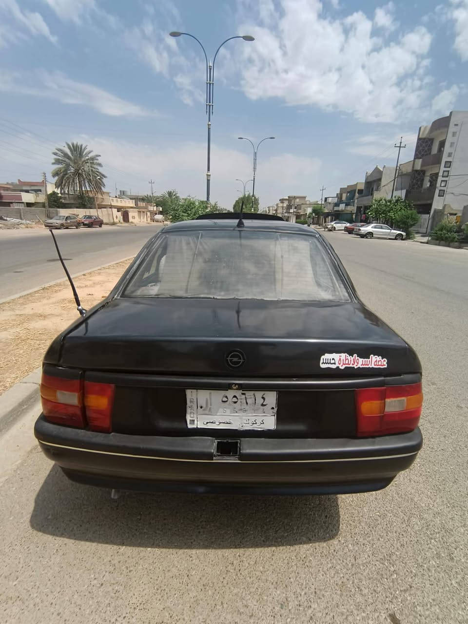 للبيع سريع ومستعجل فكترا موديل 1990مشروع وطني دفتر بنزين محرك قايش عريض شرط كير شرط مصبوغه عام تخم تايرات فوق الوسط كهربائيات كلها شغاله سياره مال فقير ومال جناي السعر 22 مكان السياره كركوك ***********
