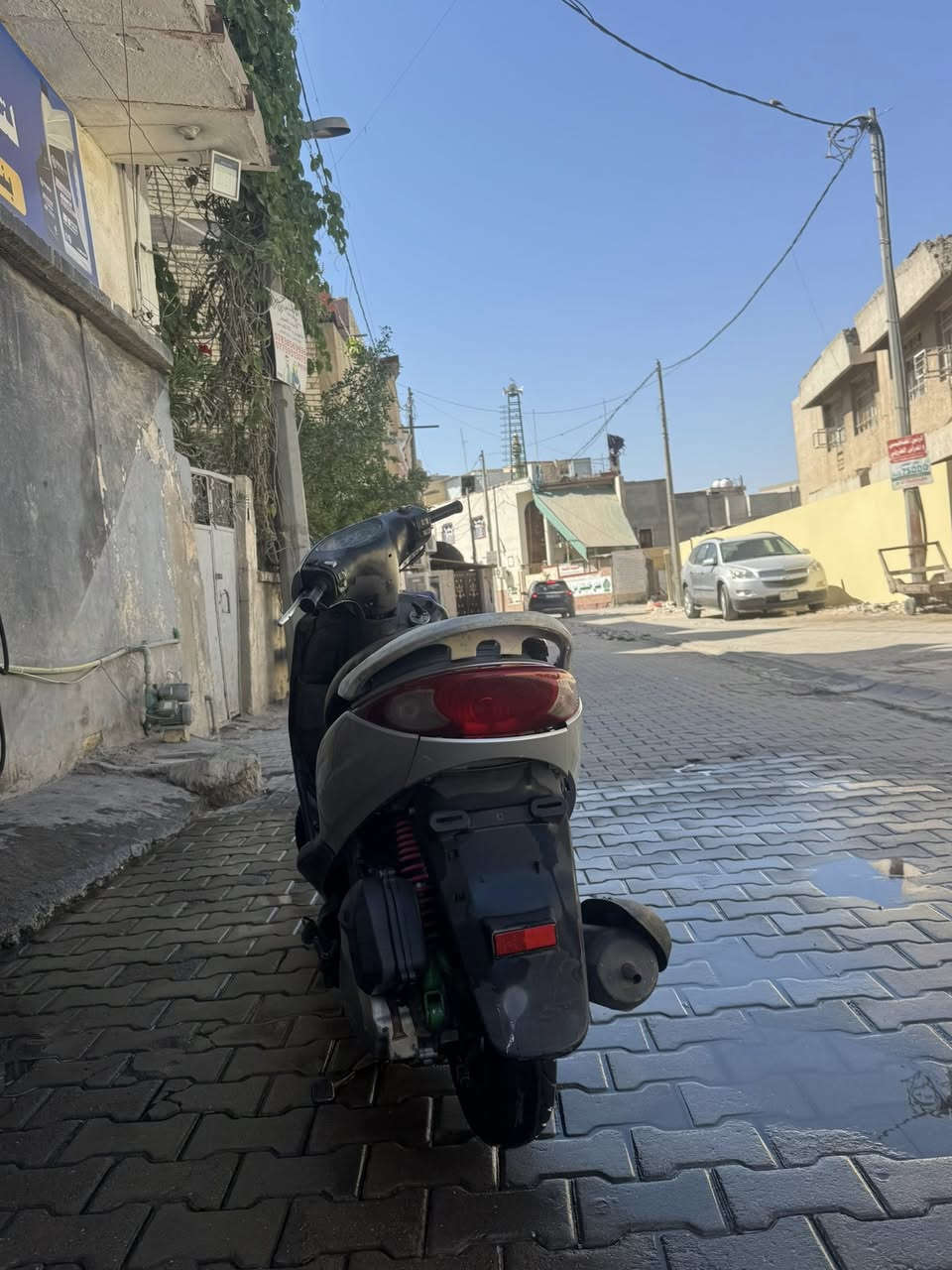 دراجة بريز للبيع نزلتها من الرمبة قبل أسبوعين  اخذتها برغي ما نقصها كلشي بلادي السعر 800 مكاني بغداد الحرية ***********
