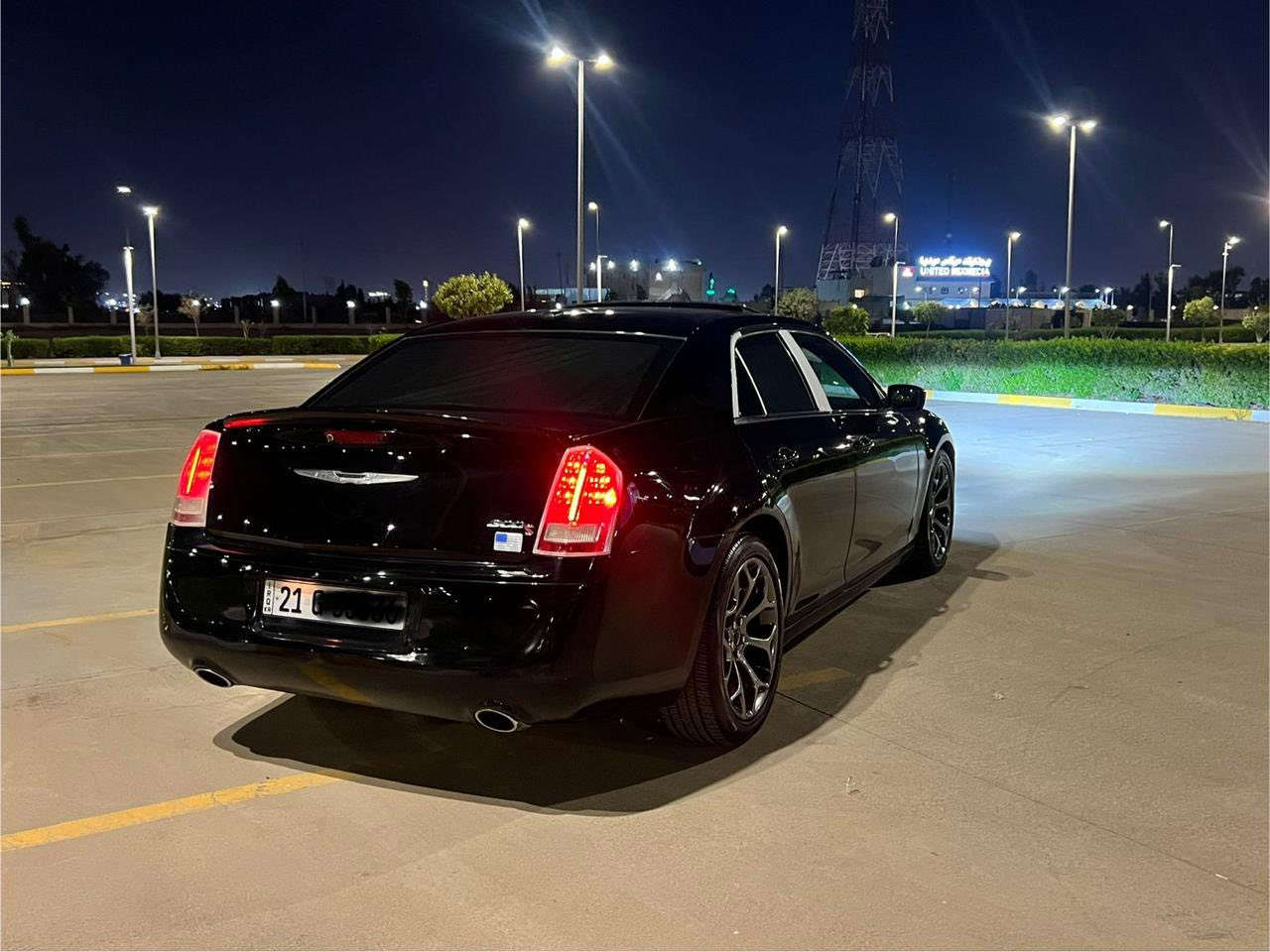 السلام عليكم اوباما 2013 S رقمهه سليمانيه باسمي السياره S  موصفاتهه معرفه فول 1 على 1  استخدام شخصي ما مشتغله ابد ماشيه 140 حقيقي بيهه قطعه وحده فتح فقط مو تبديل مكان السياره كركوك بدون مراوس بيع فقط ما متواجد عل فيس السعر 177 وبيهه مجال ***********
