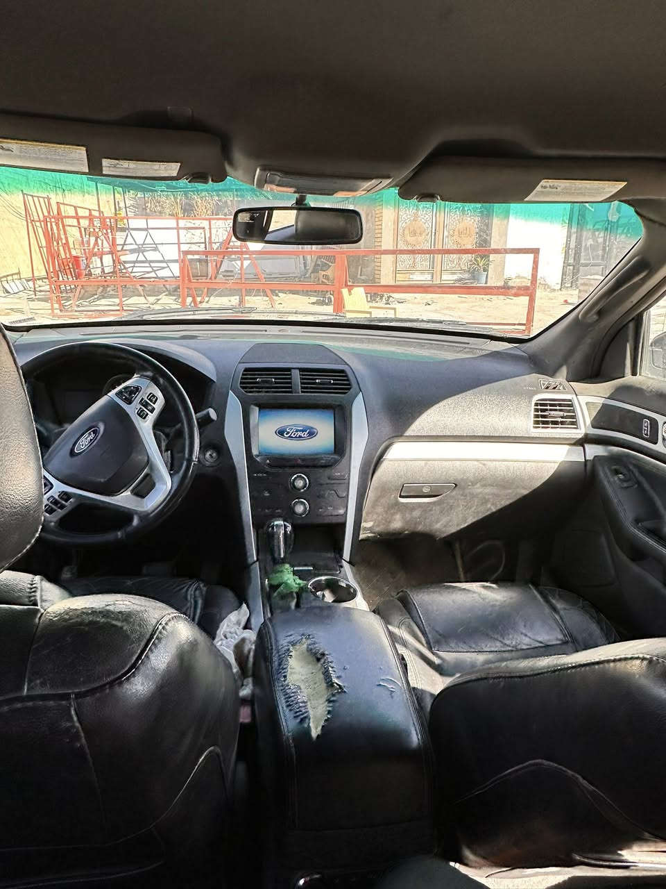 سلام عليكم فورد اكس ابلاور فول موصفات موديل 2013البيع فور ويل السعر 95 مكاني بغداد التاجي‭0770 971 4010‬
