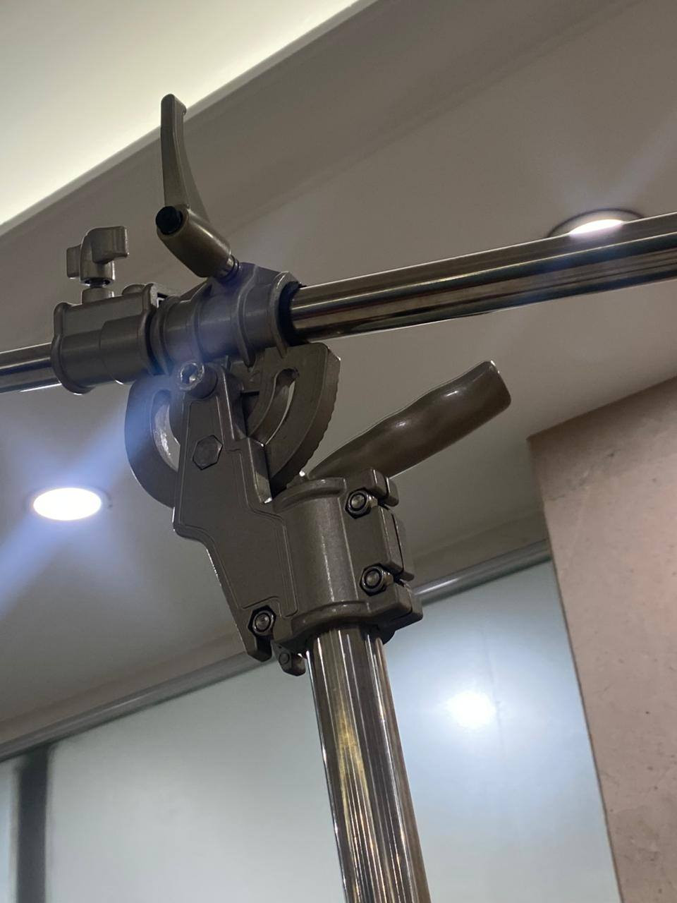 سي استان الطول ٥ونص ***********
والضاءه ٤٠٠ واط للبيع
