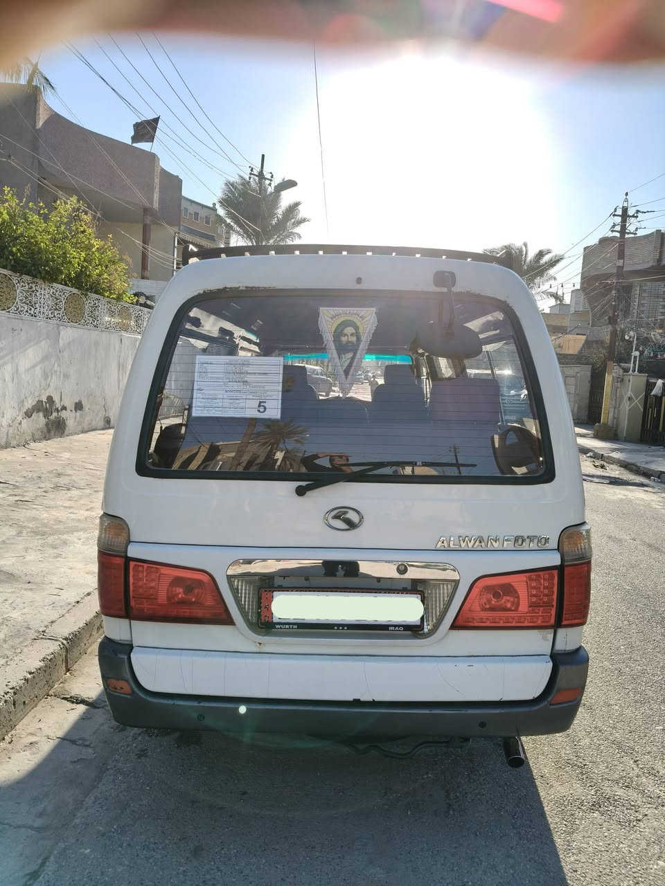 سلام عليكم فتون اللوان للبيع مع خط طلاب في البلديات فقط سياره موديل 2017 مكينة كير اكسل مكفول #ماشيه 151 .. فقط بيه بل وزره يردله صبغ 
سيارة بسمي سنوية جديدة رقم انكليزي بغداد هزه جديده السعر 97 وبيه مجال 
موبايل *********** العنوان بغداد البلديات ..
