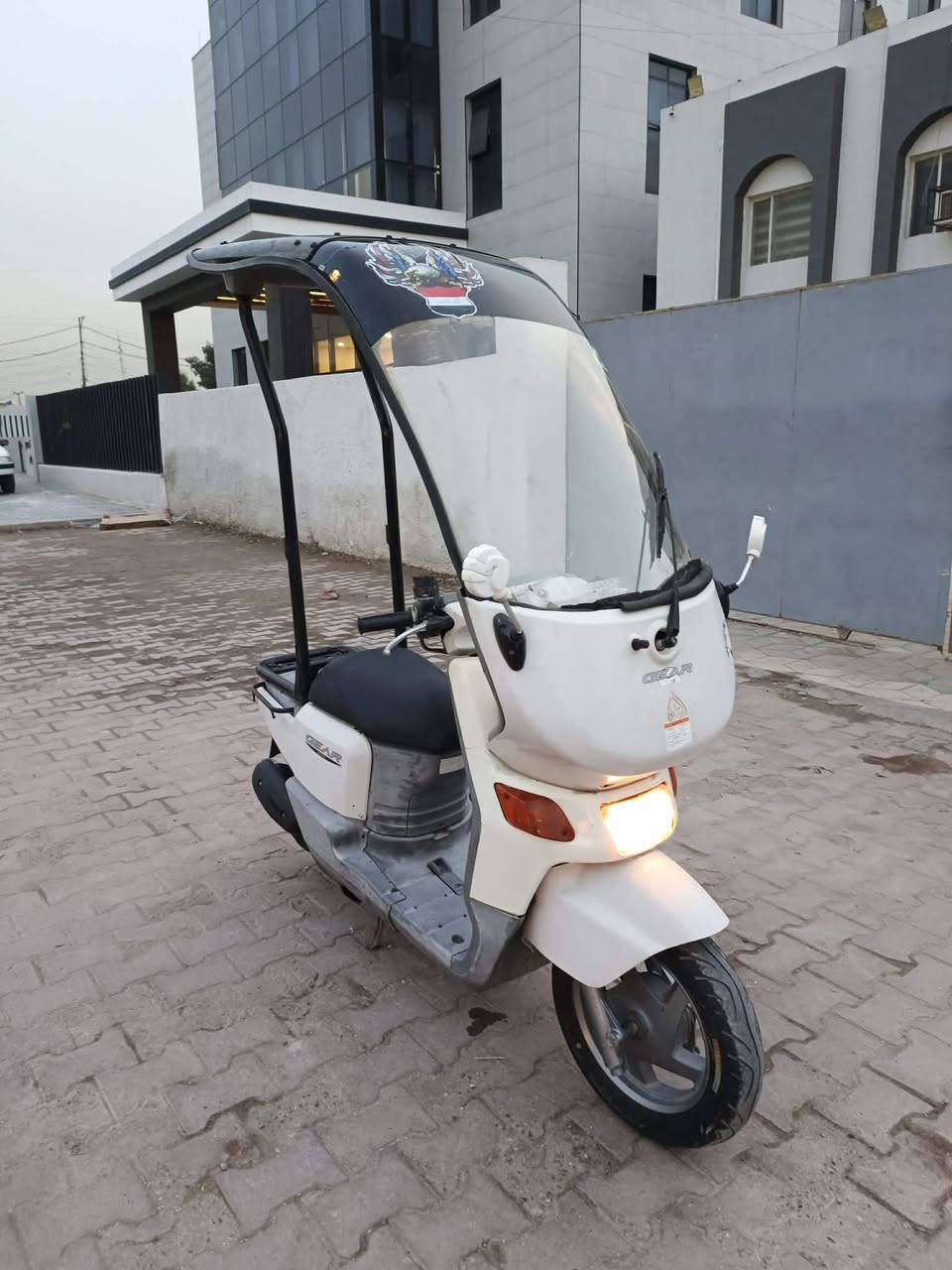 دراجه بيكم فحل للبيع ام القمريه محرك ناعم خير من الله كفراتهه اصليه سلف هندر كهربائيات كلهه شغاله ماسحات زراكات مال مي شغاله بيهه استانين استان تعليك و استان كهربائي حمل زوج تايرات جدد الاوراق و وصل المعرض موجود العنوان جميله السعر 700 الرقم *********** الشراي يتصل مامتواجد خاص
