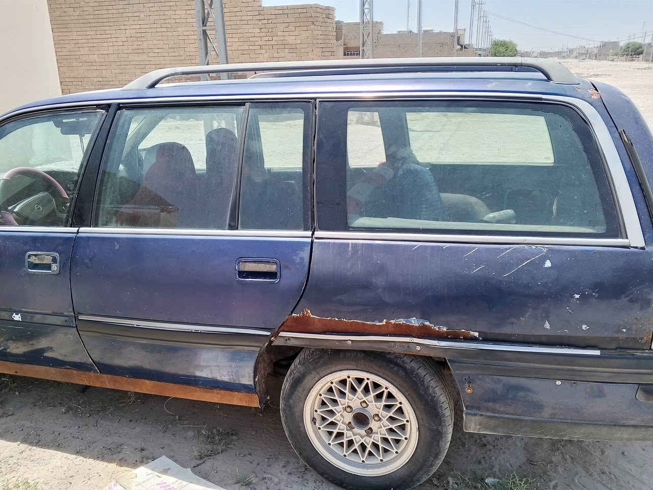 سيارة ابل اوميكا استيشن السيارة كما موضحة بصورة تحويل ثانيوم صاحبها بسامراء سنوية عضم عاج ساقطة من بنهاية 24 كير ومحرك شرط ع فحص غرفتها نضيفه والصدر نص عمر
السعر 13 وبيها مجال شوية


**إذا كنت صاحب هذا الإعلان وتريد حذفه لأي سبب، رجاءا أرسل رسالة إلى الدعم الفني**