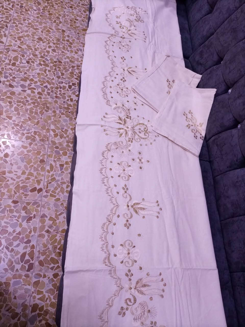 جراجف نقش سعر الواحد 8000والخطاب سعرو هم 8000نضاف حيل
إشارة الأصدقاء


**إذا كنت صاحب هذا الإعلان وتريد حذفه لأي سبب، رجاءا أرسل رسالة إلى الدعم الفني**
